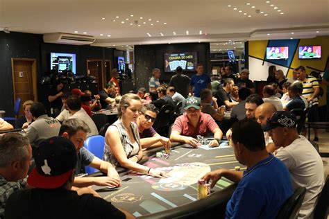 Ravenna clube de poker